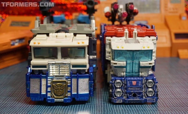 Review Siege Ultra Magnus Leader War For Cybetrtron  (89 of 93)